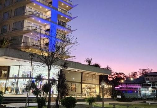 Alquiler de Departamento Pinamar Centro Status Tower en Pinamar Buenos Aires Argentina